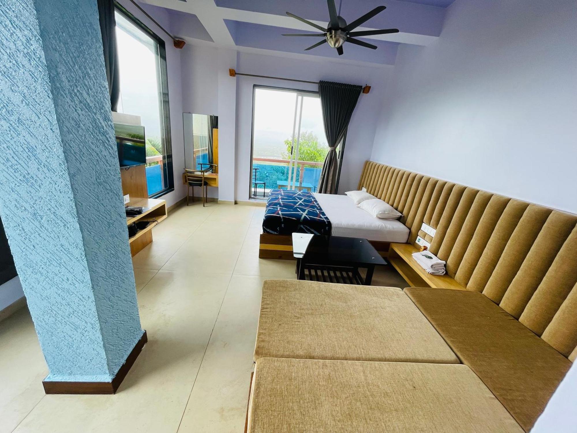 Hotel Saptarang Residency Panhāla Exterior foto